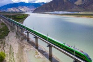 cxhina-tren-tibet_3