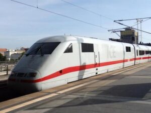 tn_de-db-ice1-berlin-hbf_alstom-etcs