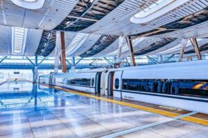 tren-chinez-mare-viteza_dreamstime